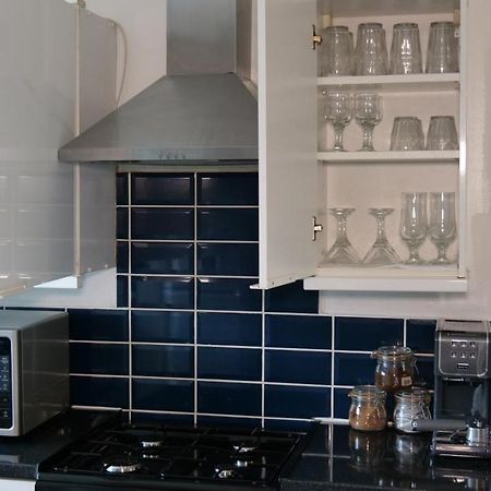 Milton Keynes Luxury Short Stay House With Wifi And Free Parking Wolverton  외부 사진